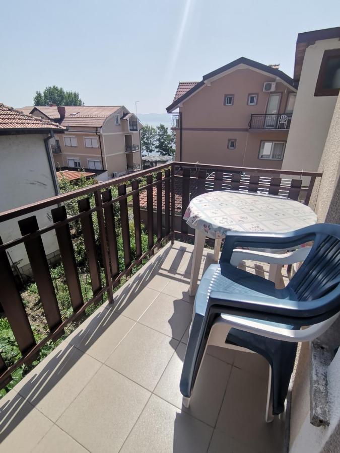 Peštani Guesthouse Zimovski מראה חיצוני תמונה