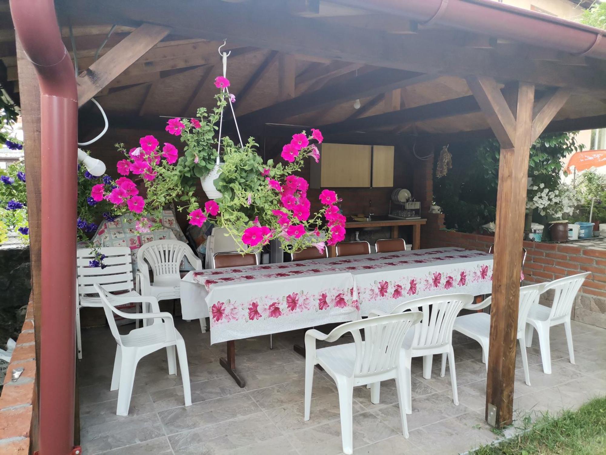 Peštani Guesthouse Zimovski מראה חיצוני תמונה
